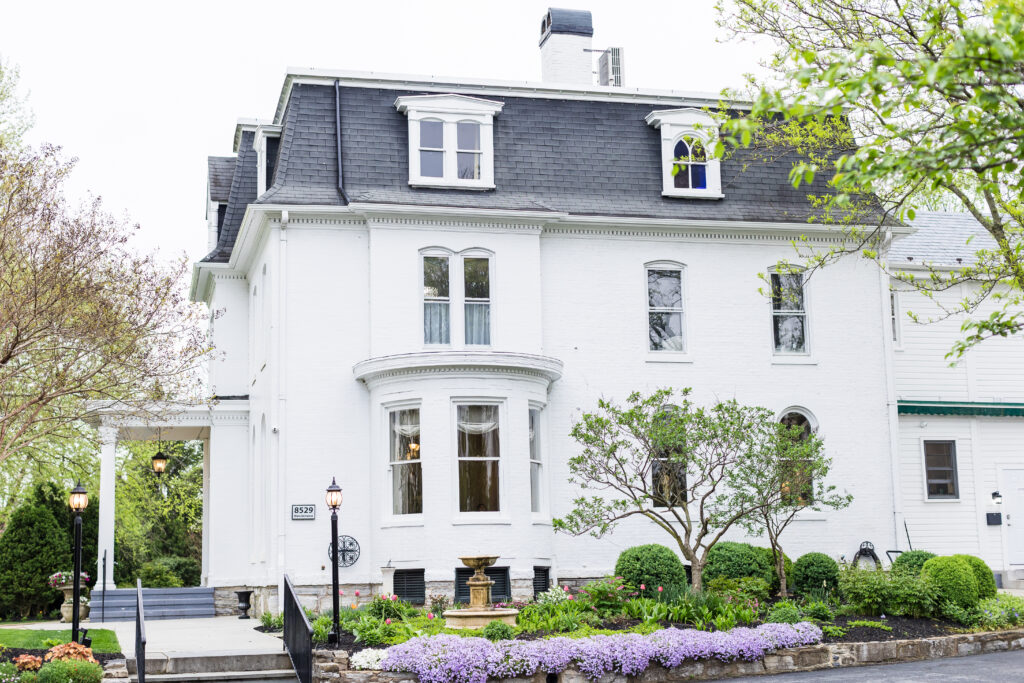 Historic Maryland wedding venue featuring elegant European-style architecture at Ceresville Mansion.