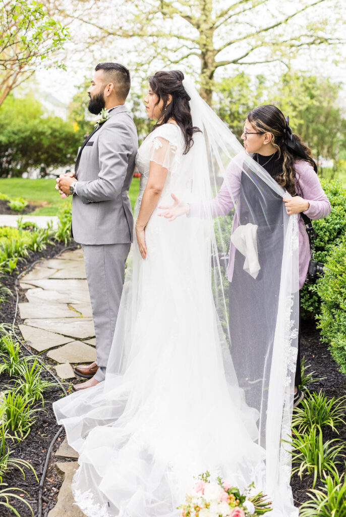 Maryland wedding photographer capturing romantic wedding portraits at Ceresville Mansion.