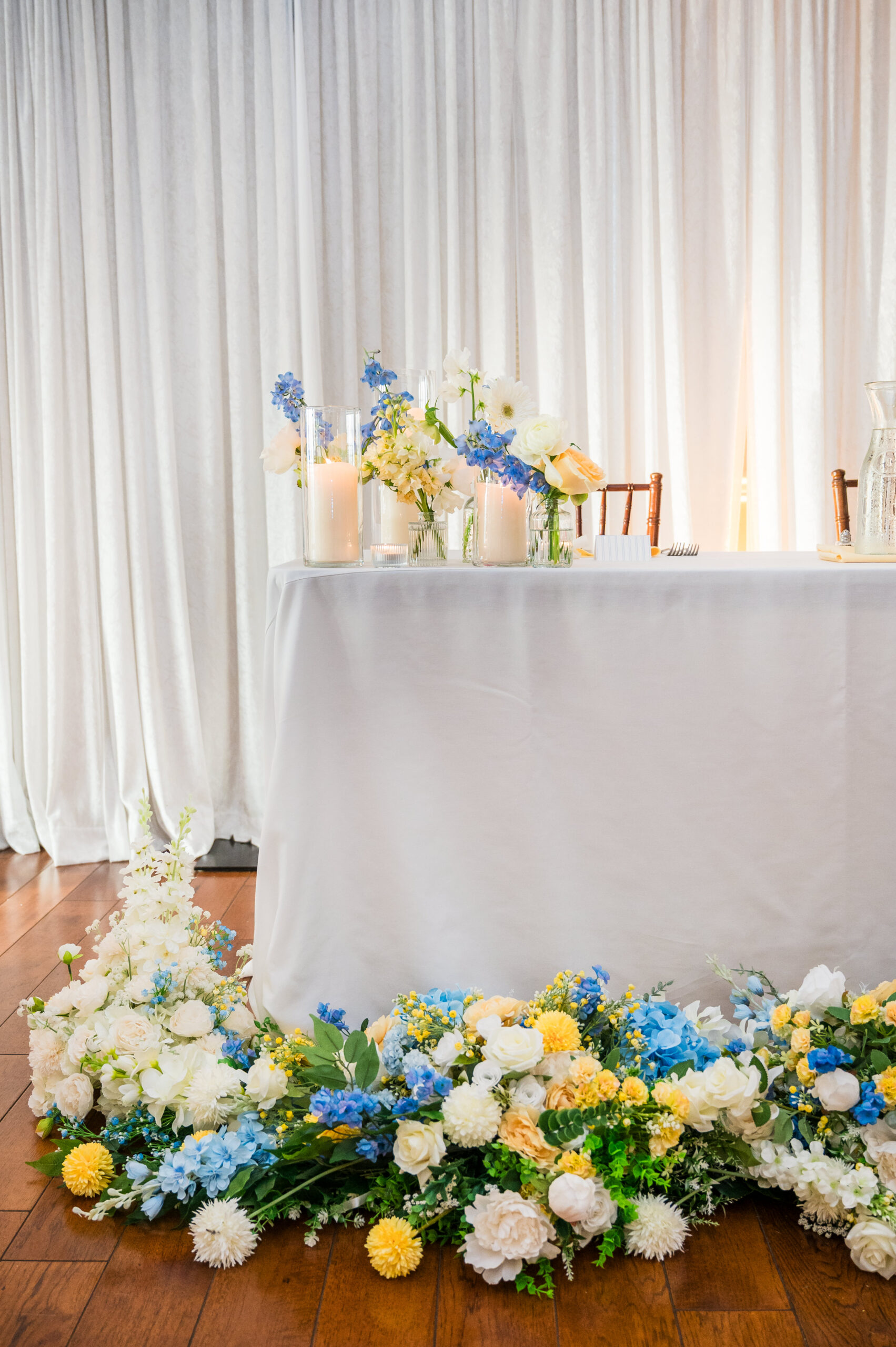 Wedding head table at Herrington on the Bay in Maryland