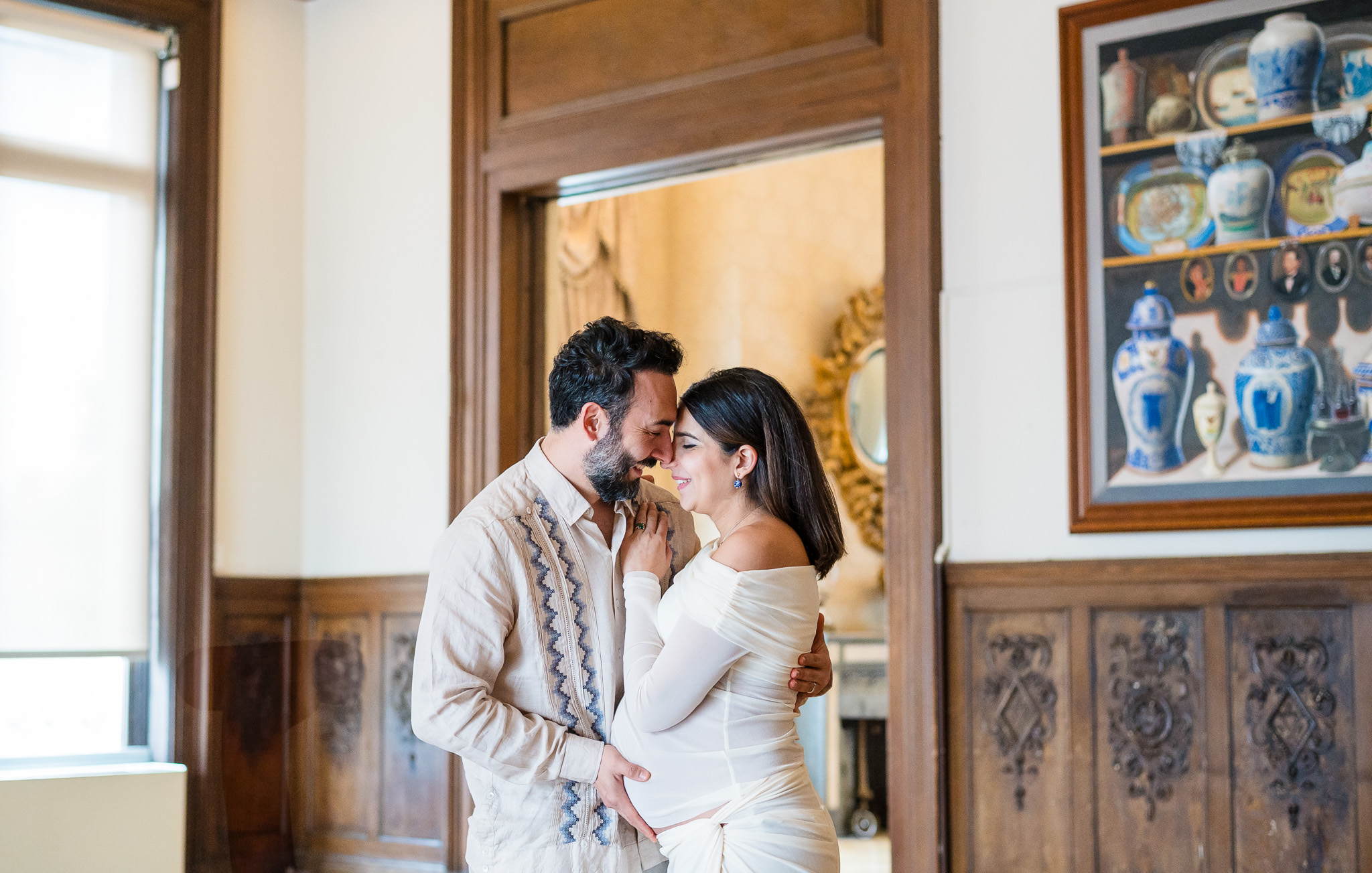 Elegant maternity photo of expecting parents in Washington, DC.